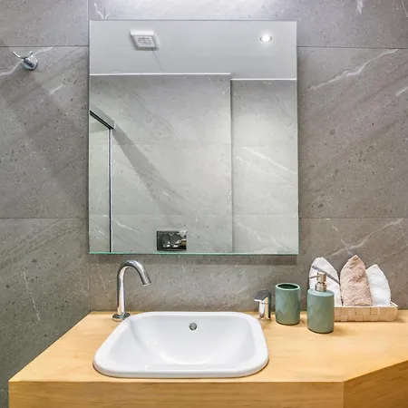 Elia Kolonaki Luxury 3* Athens